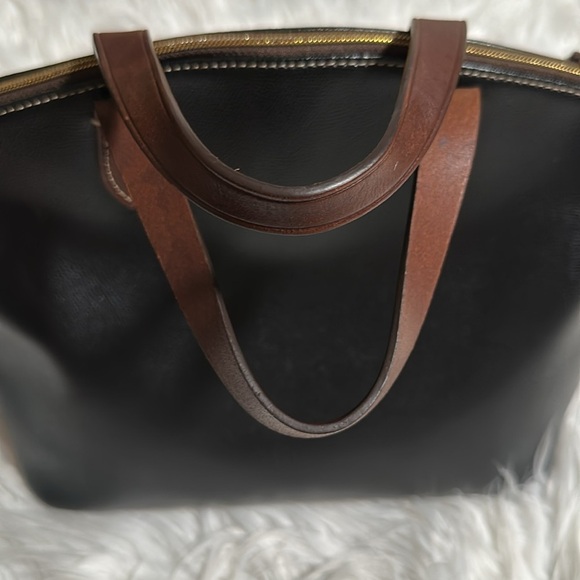 Vintage Dooney & Bourke Black/Brown, Leather bag w/ crossbody strap - Picture 6 of 15